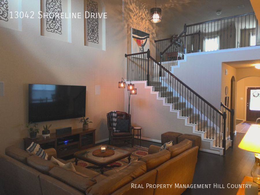 House for rent at 13042 Shoreline Dr, San Antonio, TX 78254