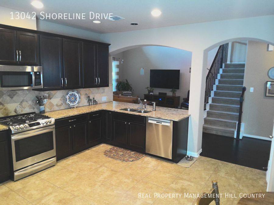 House for rent at 13042 Shoreline Dr, San Antonio, TX 78254