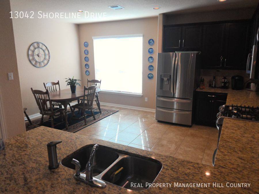 House for rent at 13042 Shoreline Dr, San Antonio, TX 78254