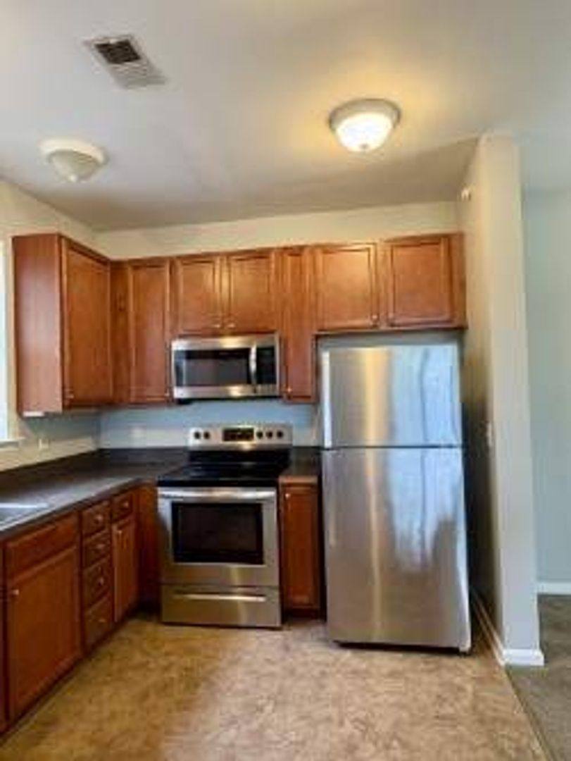 House for rent at 5300 Warminster Dr, Virginia Beach, VA 23455