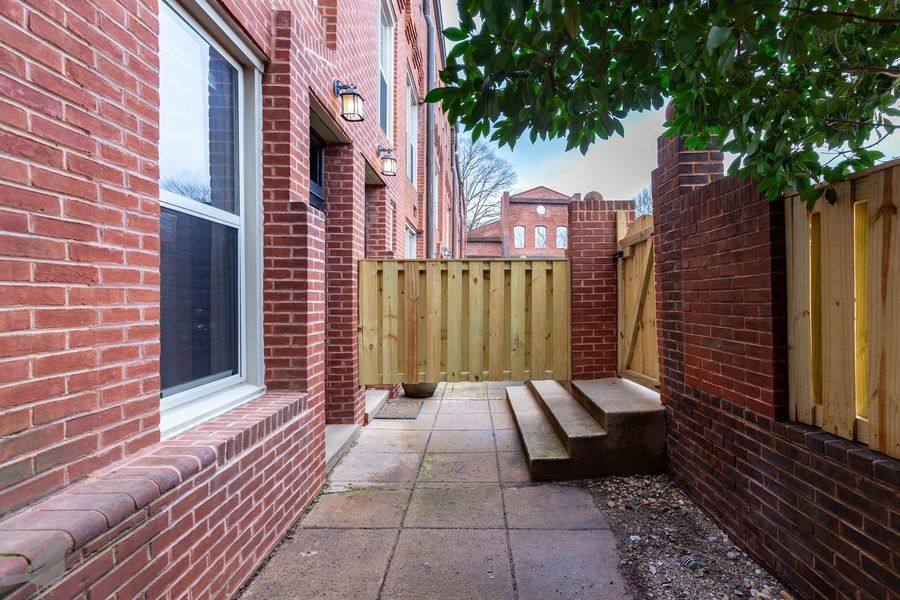 House for rent at 15 14th St NE, Washington, DC 20002