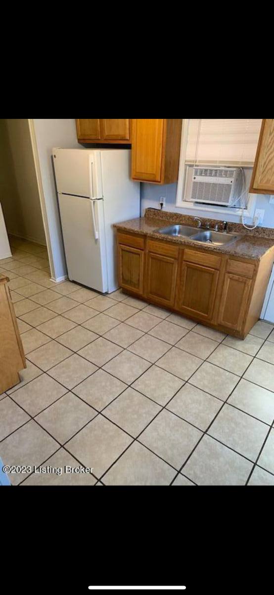 Apartment for rent at 135 Macey Ave #3, Versailles, KY 40383