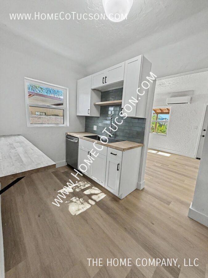 House for rent at 1812 E 9th St, Tucson, AZ 85719