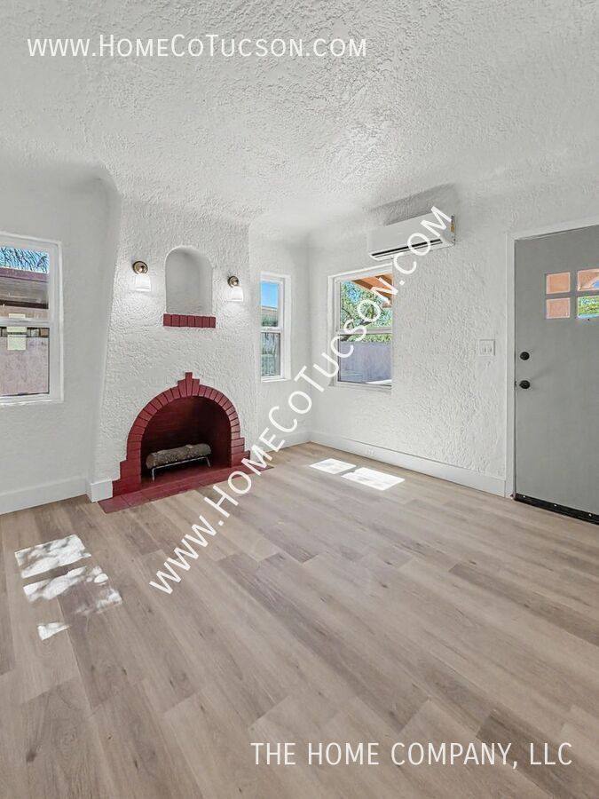 House for rent at 1812 E 9th St, Tucson, AZ 85719