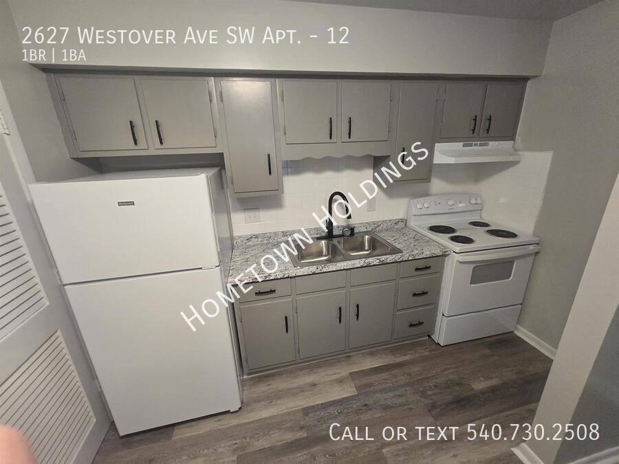 Apartment for rent at 2627 Westover Ave SW #12, Roanoke, VA 24015