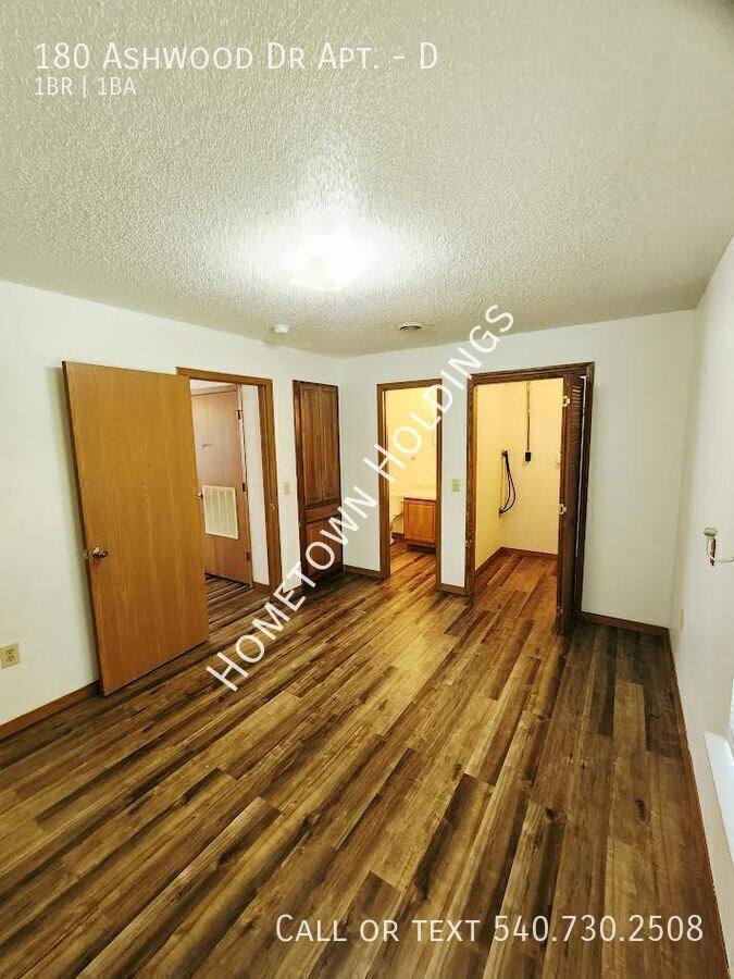 Apartment for rent at 180 Ashwood Dr #D, Tazewell, VA 24651