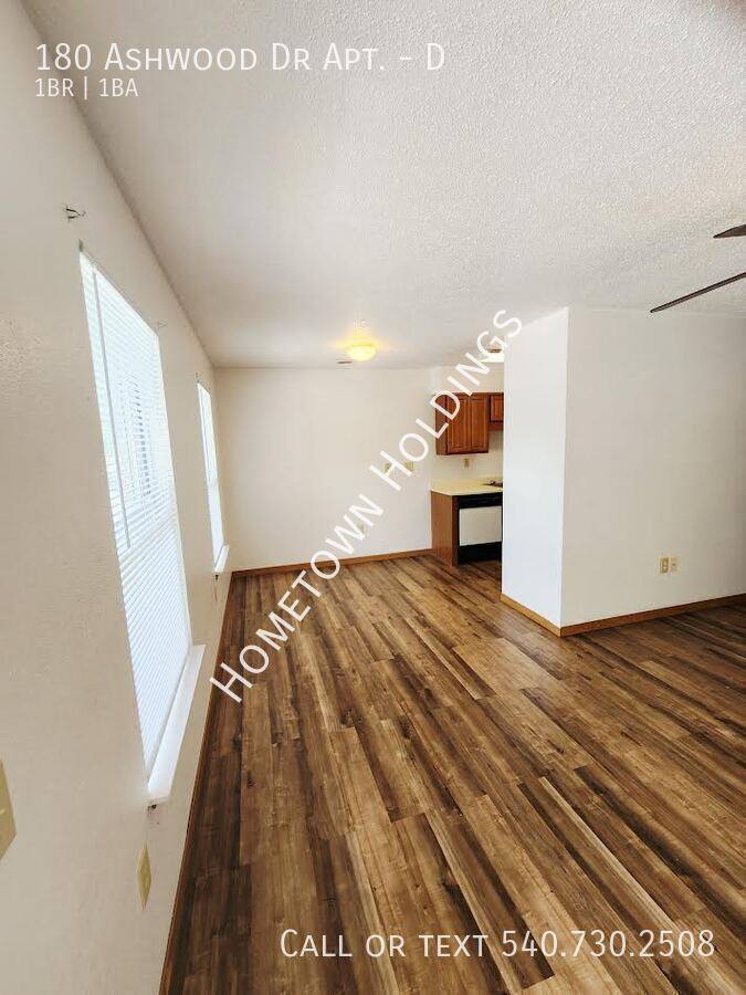 Apartment for rent at 180 Ashwood Dr #D, Tazewell, VA 24651