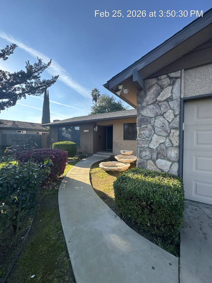 House for rent at 3504 W Cutler Ave, Visalia, CA 93277