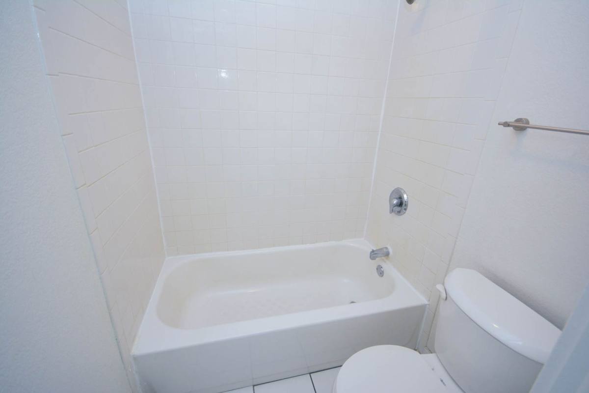 Apartment for rent at 512 3rd Ave SW, Rochester, MN 55902