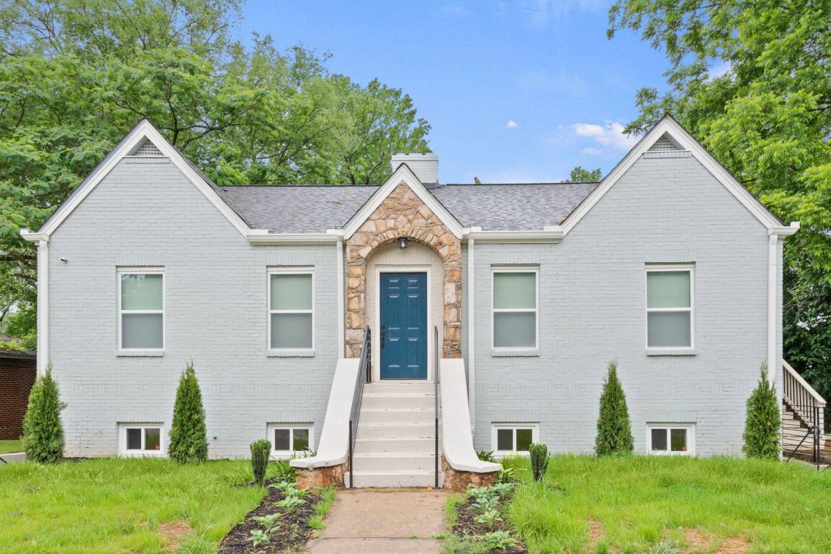 House for rent at 636 Frances Place, Atlanta, GA 30318
