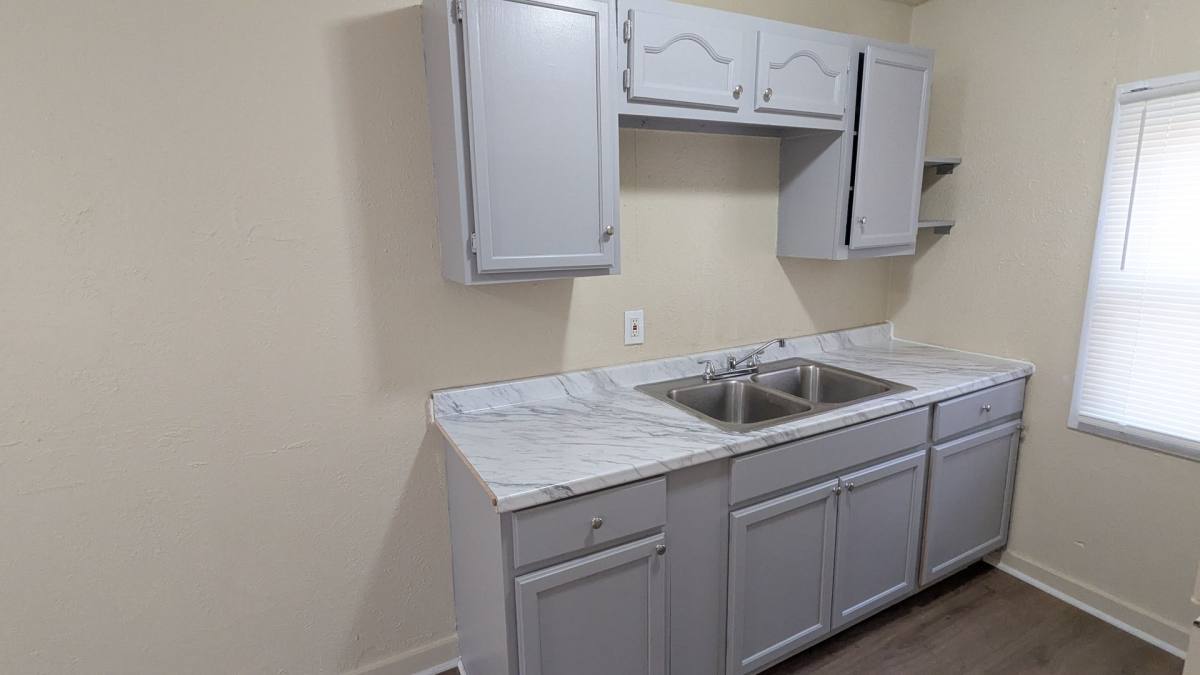 Apartment for rent at 793 Blvd St, Akron, OH 44311