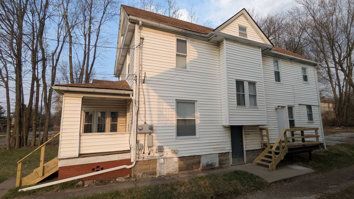 Apartment for rent at 793 Blvd St, Akron, OH 44311