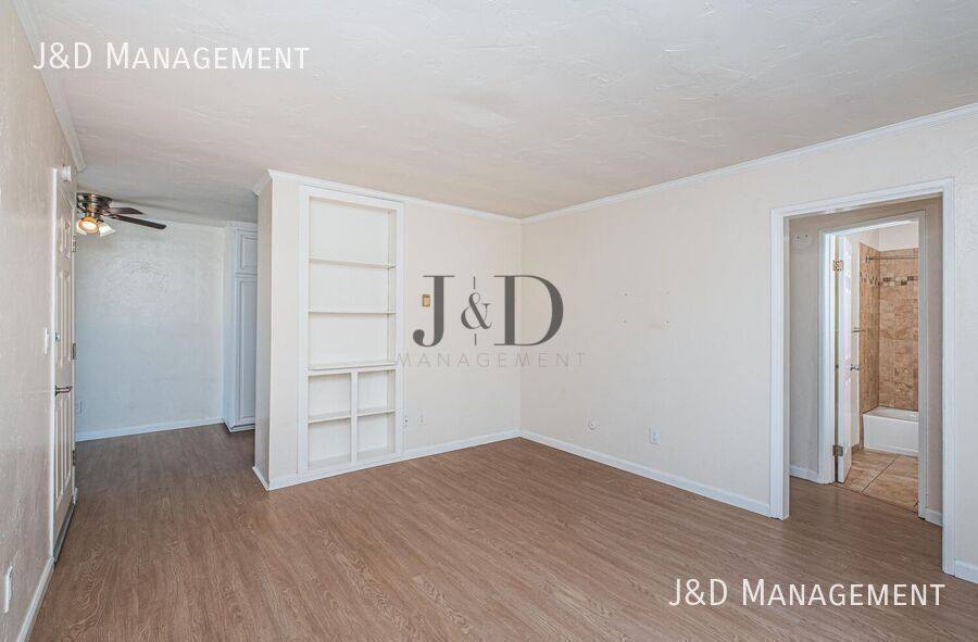 Apartment for rent at 2664 Magnolia Ave #5, San Diego, CA 92109