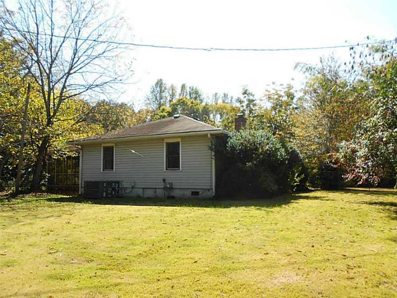 House for rent at 1799 Powder Springs Rd SW, Marietta, GA 30064