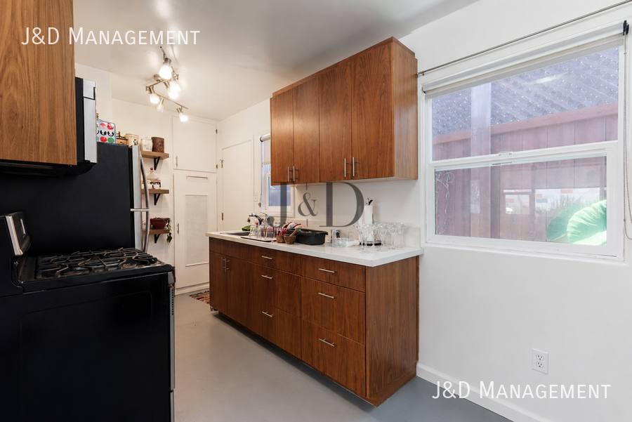 Apartment for rent at 4487 Park Blvd, San Diego, CA 92116