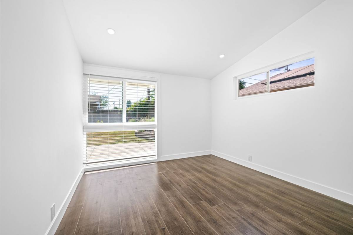 House for rent at 6445 Oakdale Ave, Woodland Hills, CA 91367