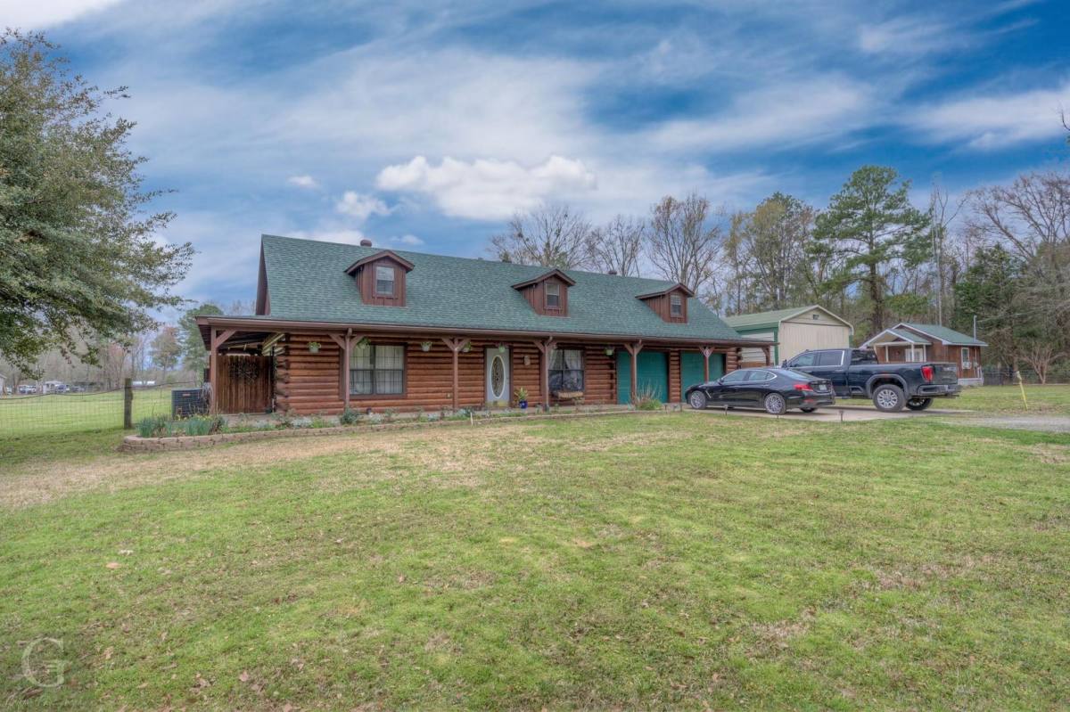 House for rent at 2147 Highway, Keatchie, LA 71046