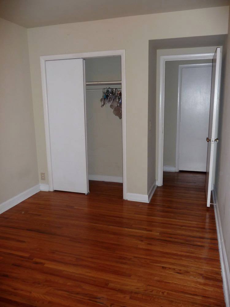 Apartment for rent at 246 White Bridge Rd, Nashville, TN 37209