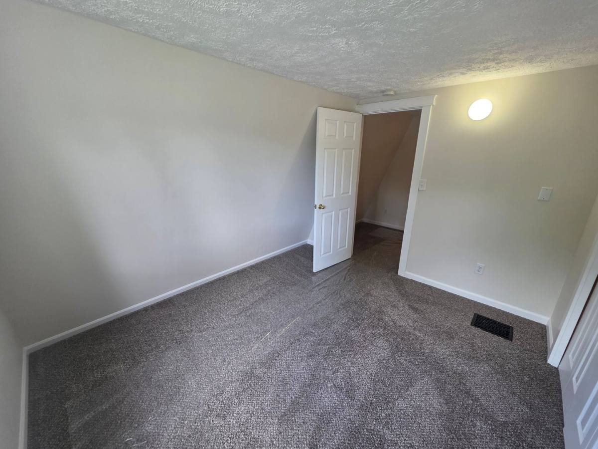 House for rent at 12920 E Valleyway Ave, Spokane, WA 99216