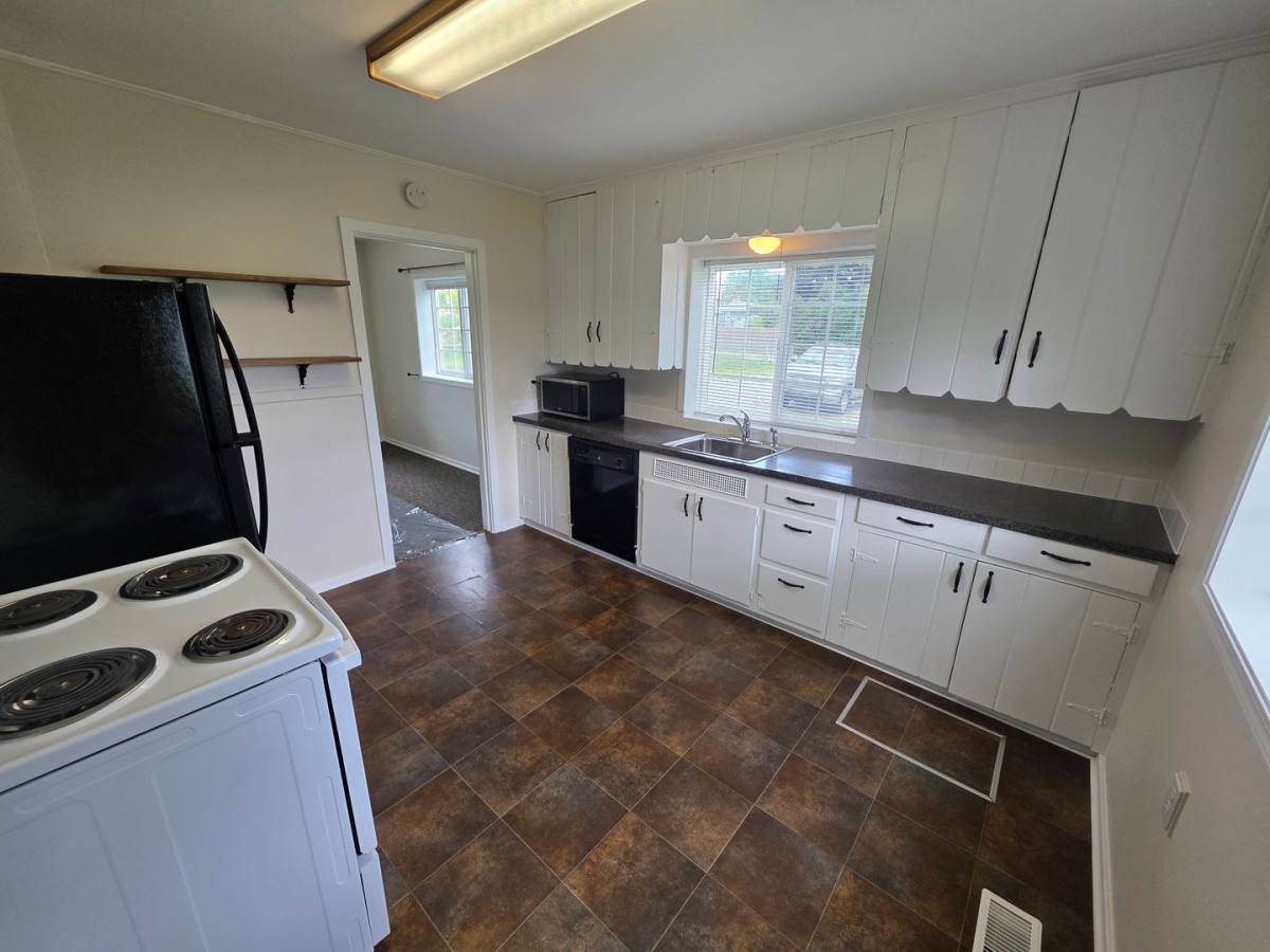 House for rent at 12920 E Valleyway Ave, Spokane, WA 99216