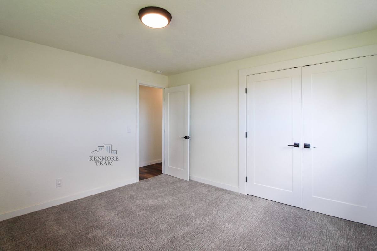 House for rent at 4151 Columbia River Rd, Pasco, WA 99301
