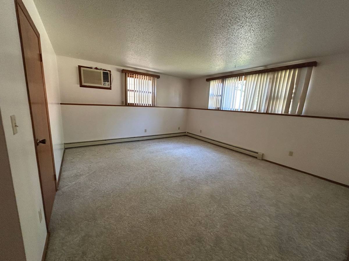 Apartment for rent at 1111 2nd St W, Dickinson, ND 58601