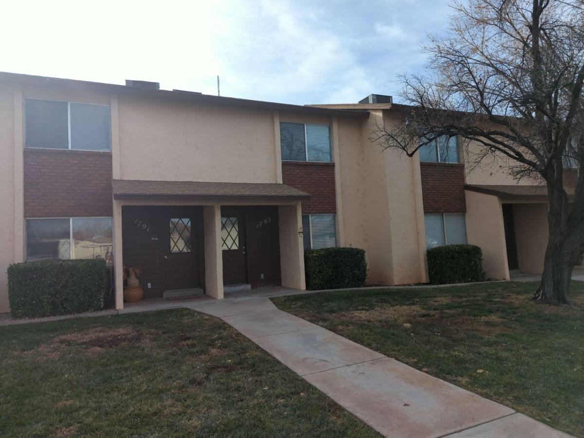 Townhouse for rent at 1793 W 950 N, Saint George, UT 84770