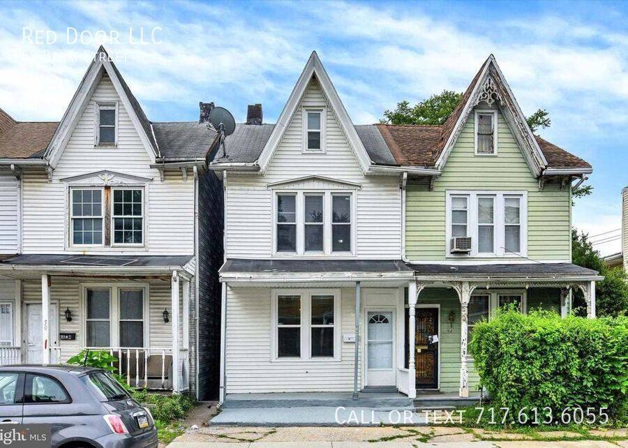 House for rent at 52 Balm St, Harrisburg, PA 17103