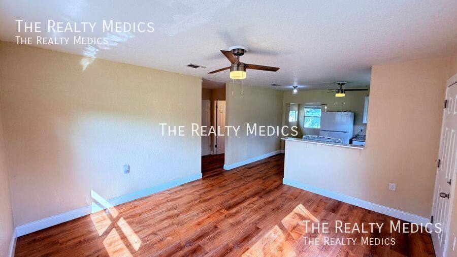 House for rent at 2708 Geoffrey Dr, Orlando, FL 32826
