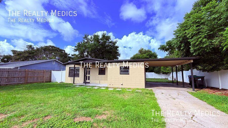 House for rent at 2708 Geoffrey Dr, Orlando, FL 32826