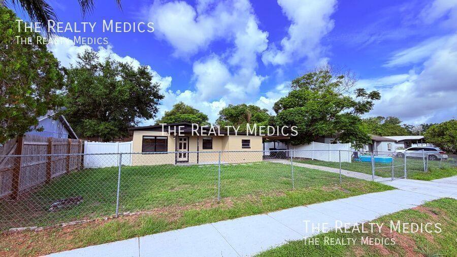 House for rent at 2708 Geoffrey Dr, Orlando, FL 32826