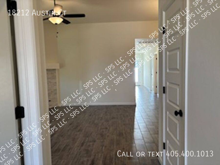 House for rent at 18212 Austin Court, Edmond, OK 73012