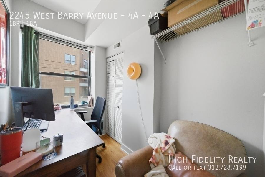 Apartment for rent at 2245 W Barry Ave #4A, Chicago, IL 60618