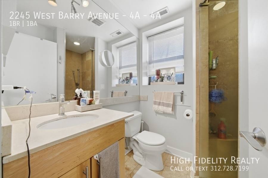 Apartment for rent at 2245 W Barry Ave #4A, Chicago, IL 60618