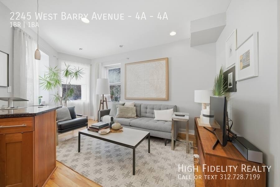 Apartment for rent at 2245 W Barry Ave #4A, Chicago, IL 60618