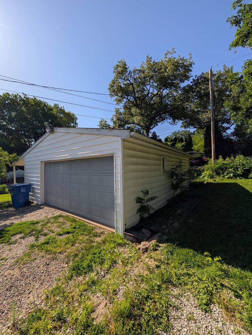 Apartment for rent at 2737 11th Ave, Moline, IL 61265