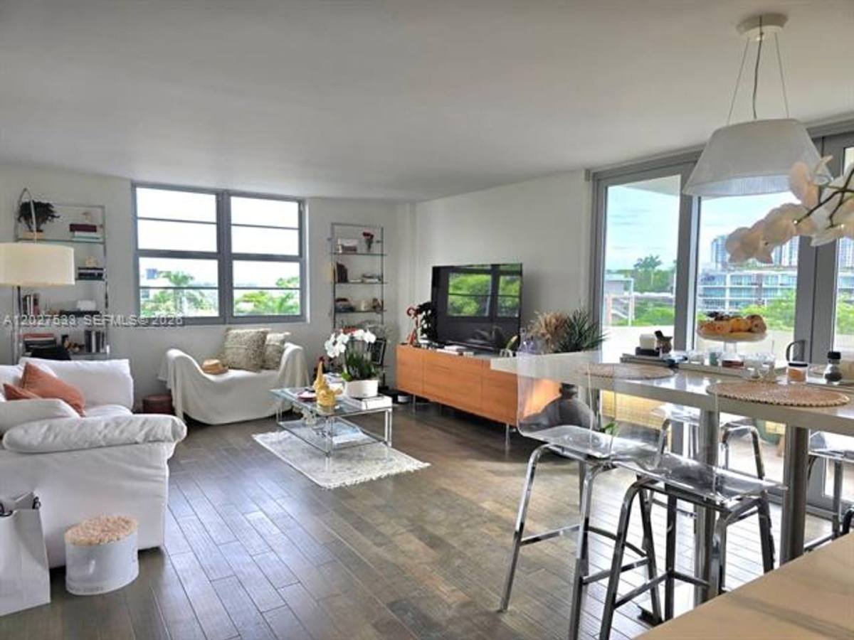 Apartment for rent at 5 Island Ave, Miami Beach, FL 33139