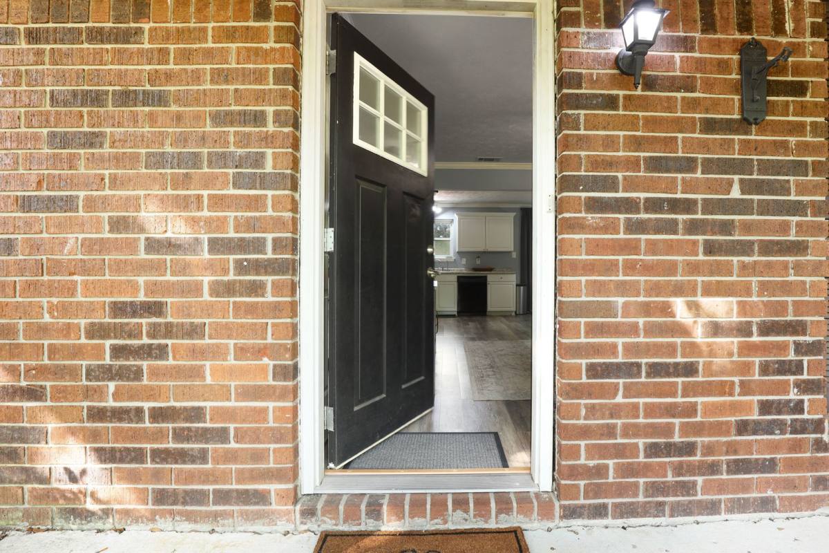 House for rent at 226 Larchmont Dr, Savannah, GA 31419