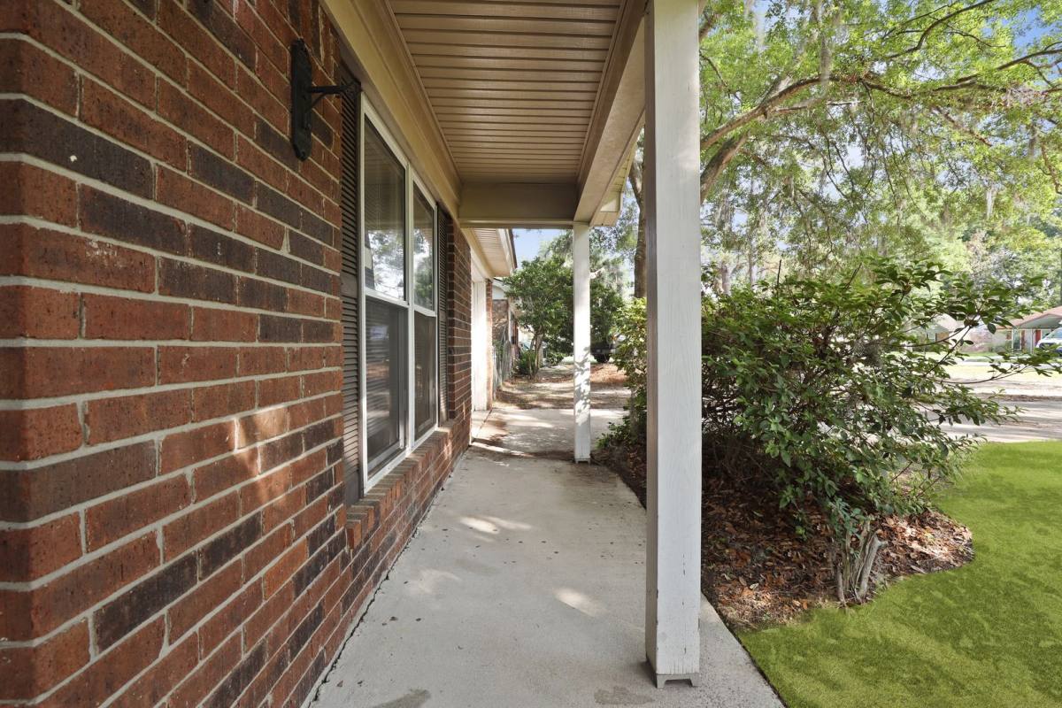 House for rent at 226 Larchmont Dr, Savannah, GA 31419
