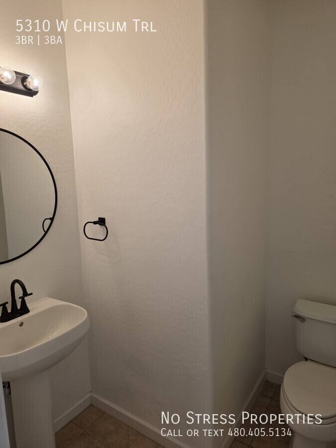 Townhouse for rent at 5310 W Chisum Trail, Phoenix, AZ 85083