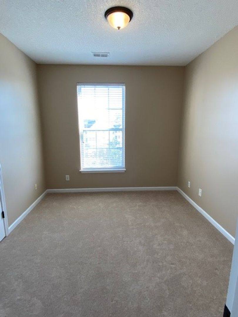 Condo for rent at 3015 Winston Dr, Burlington, NC 27215
