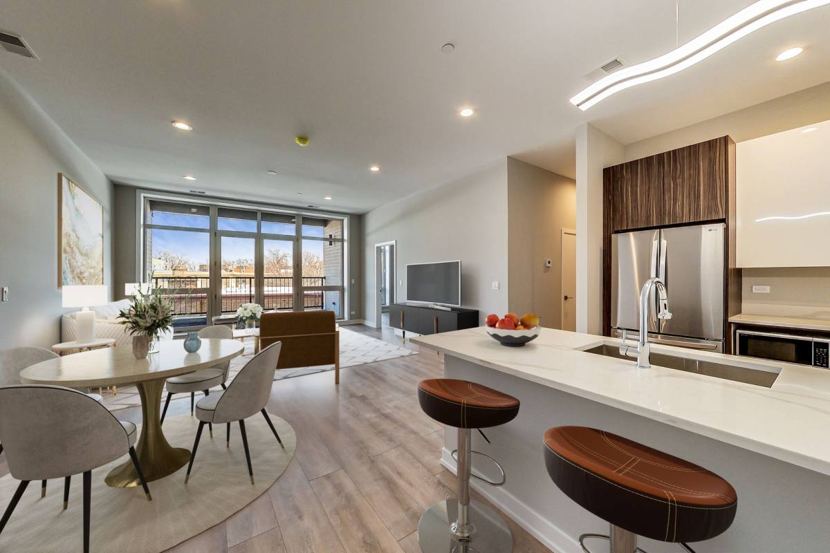 Apartment for rent at 8025 Skokie Blvd, Skokie, IL 60077