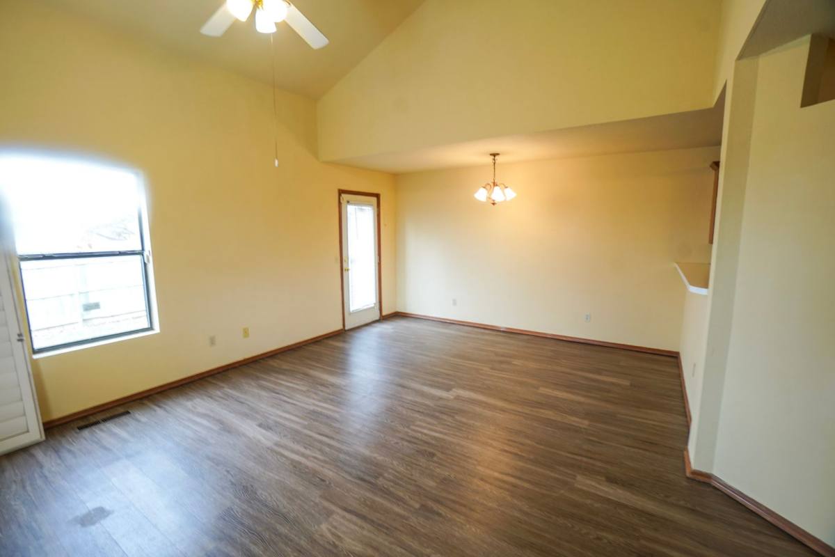 Townhouse for rent at 3318 Ridgecrest Circle, Norman, OK 73072