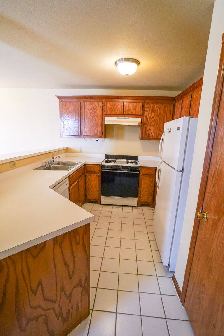 Townhouse for rent at 3318 Ridgecrest Circle, Norman, OK 73072