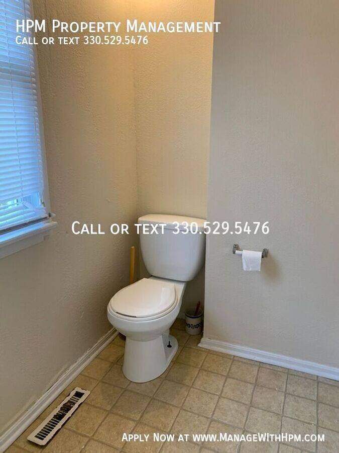 House for rent at 519 Green Ave SW, Massillon, OH 44647