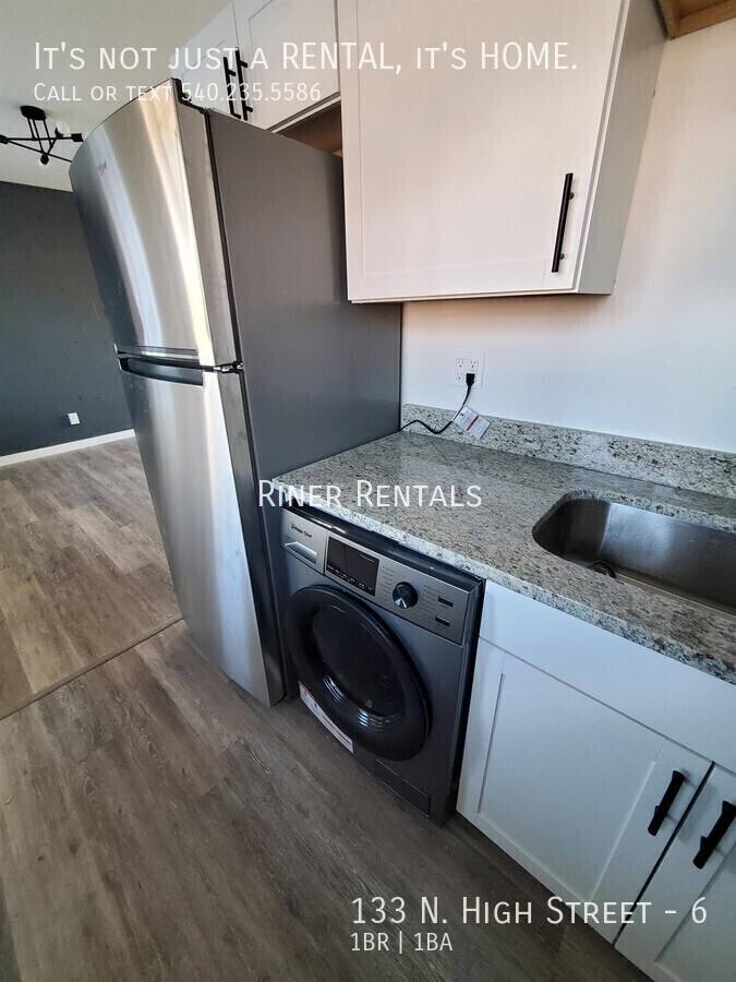 Apartment for rent at 133 N High St #6, Harrisonburg, VA 22802