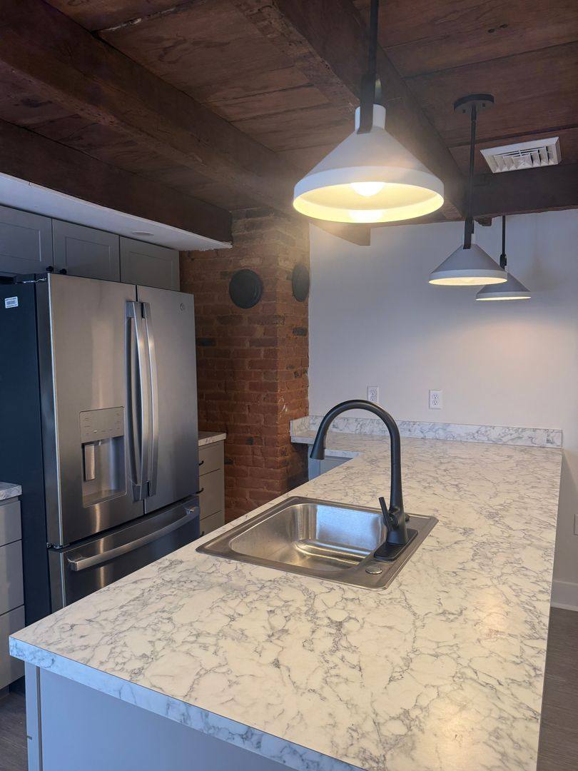 Apartment for rent at 233 N Market St, Frederick, MD 21701