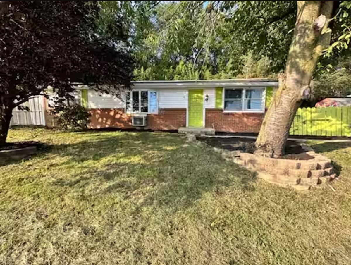 House for rent at 15 W Newport Rd, Lititz, PA 17543
