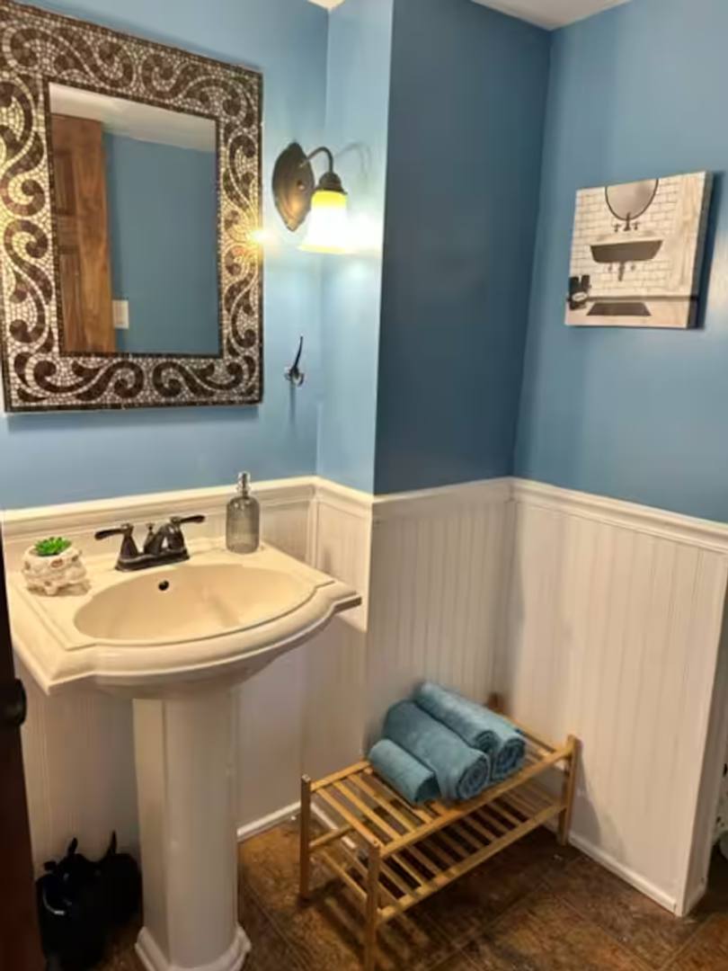House for rent at 15 W Newport Rd, Lititz, PA 17543