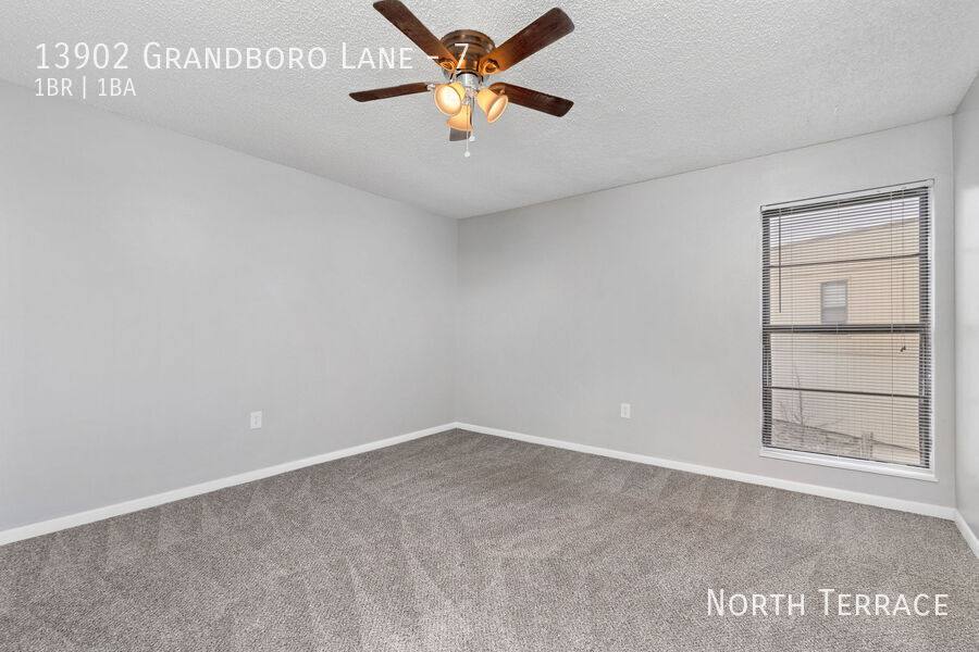 Apartment for rent at 13902 Grandboro Lane #7, Grandview, MO 64030